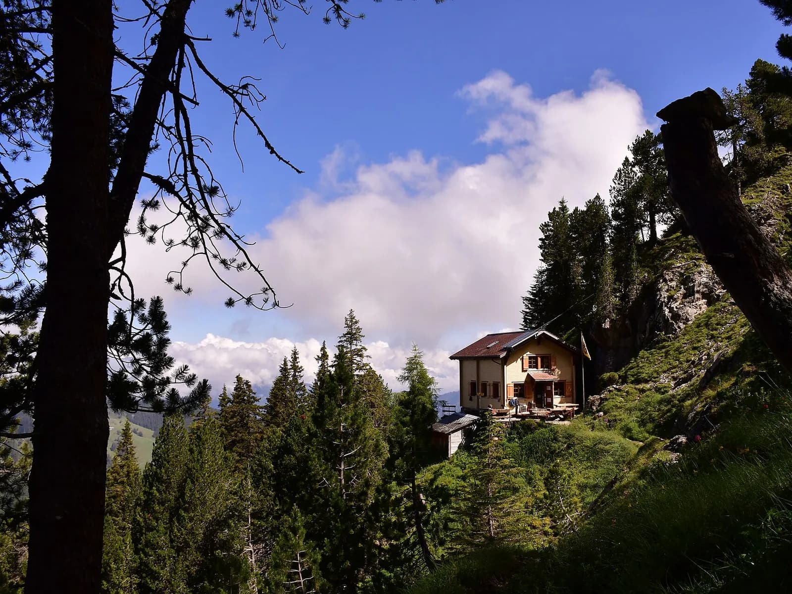Reisepanorama rund um Rosenlaui Gletscherschlucht in der Schweiz