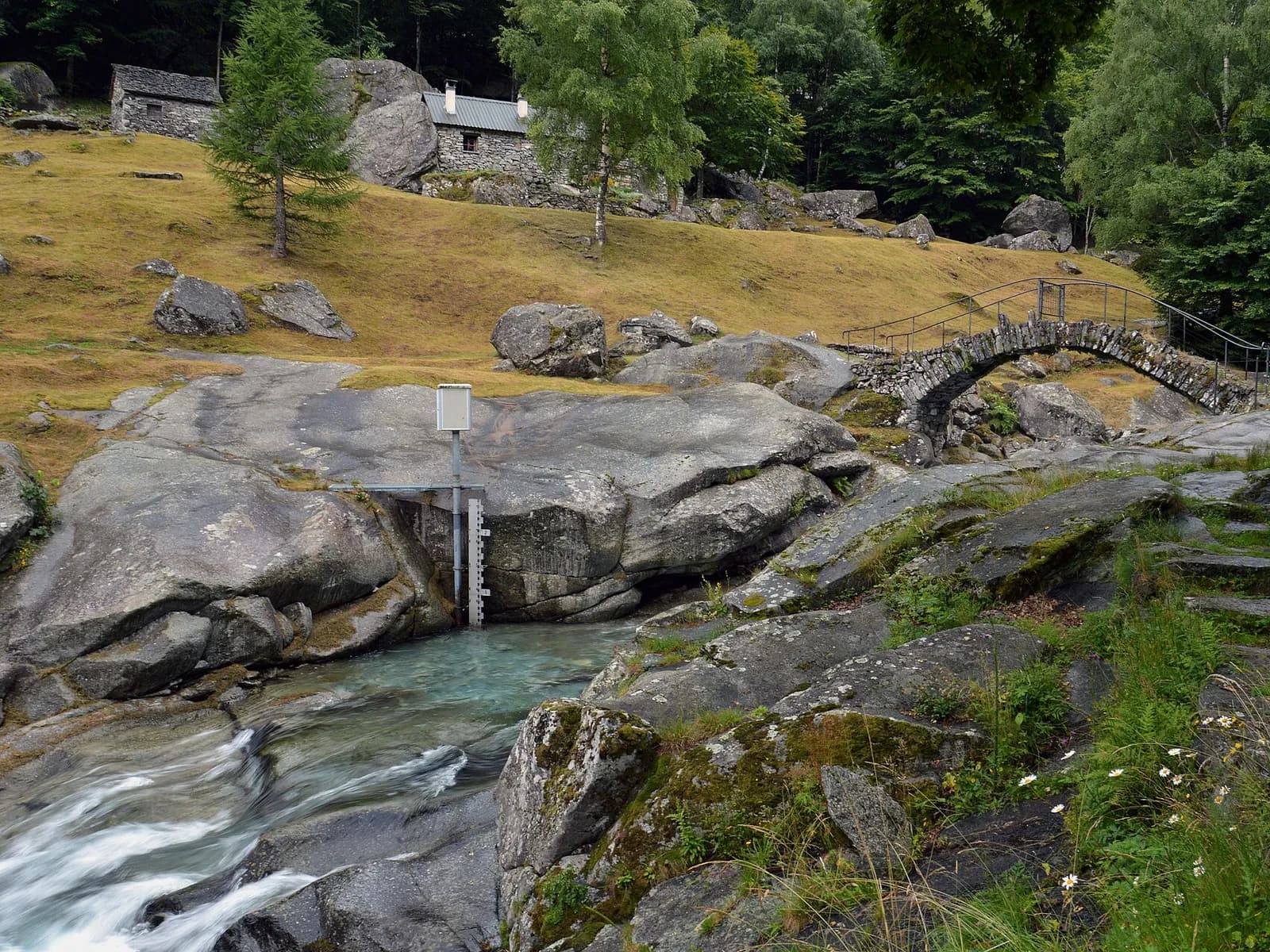 Reisepanorama rund um Val Calnègia in der Schweiz